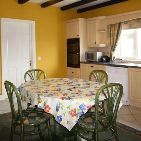 Jackie's Claddaghduff