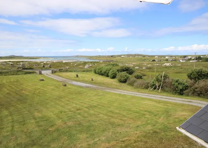 Jackie's * Claddaghduff