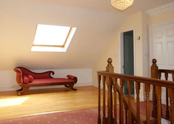 Jackie's Claddaghduff