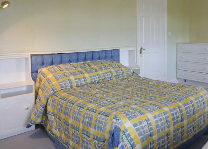 Jackie's Claddaghduff